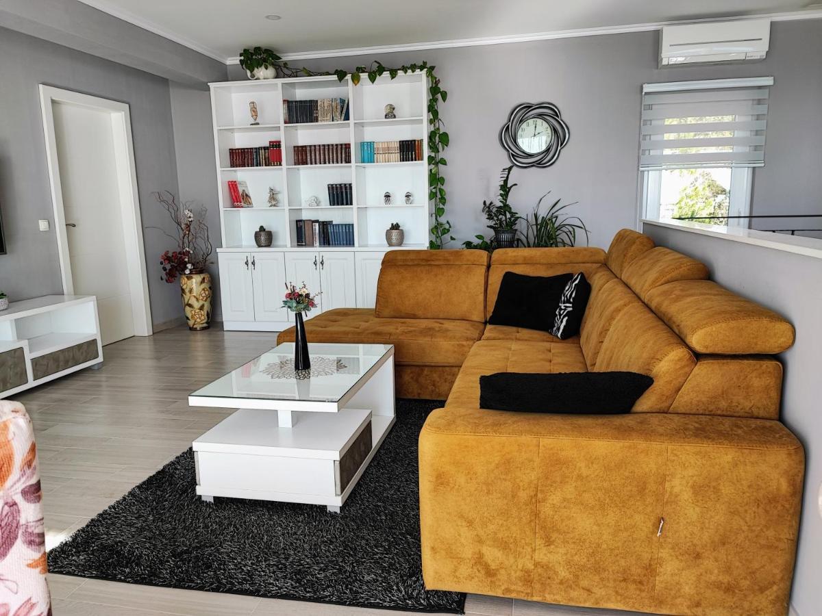 Luxury Apartment Pape Baška Voda Exterior foto